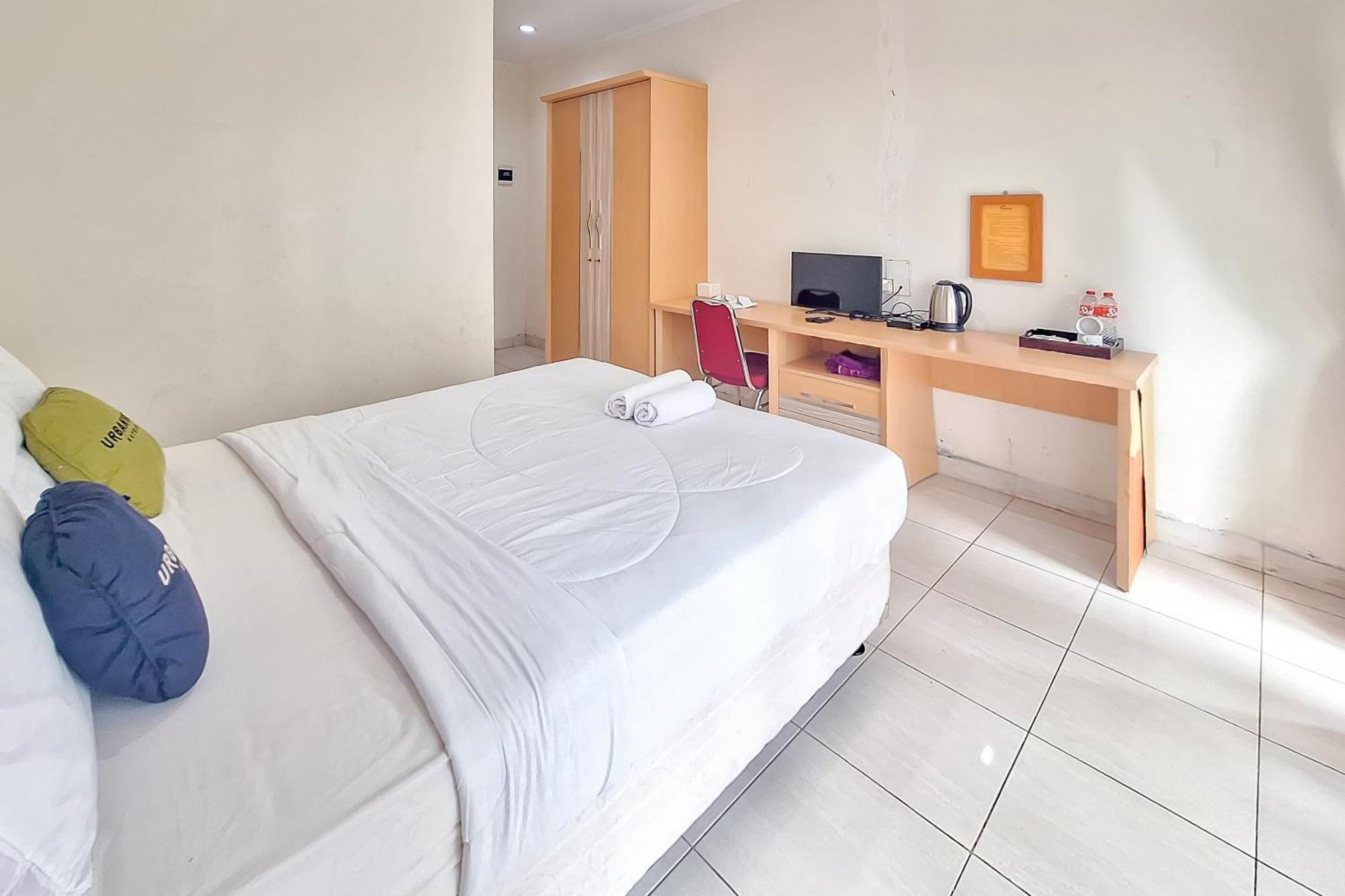 Urbanview Hotel Tridaya Cisarua Puncak Exterior foto